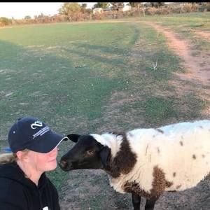 Meet your Posher, Nakole